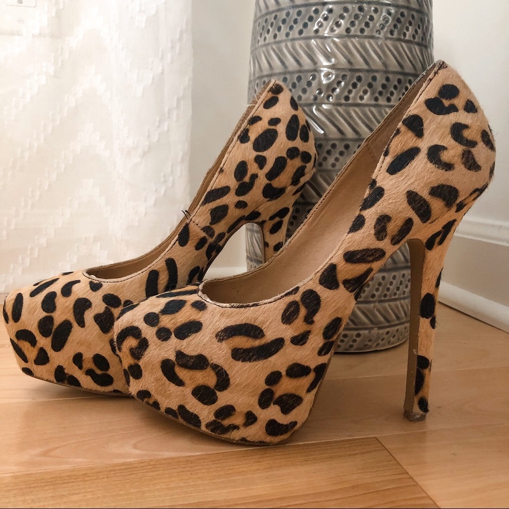 Steve Madden Leopard Print Stiletto Pumps